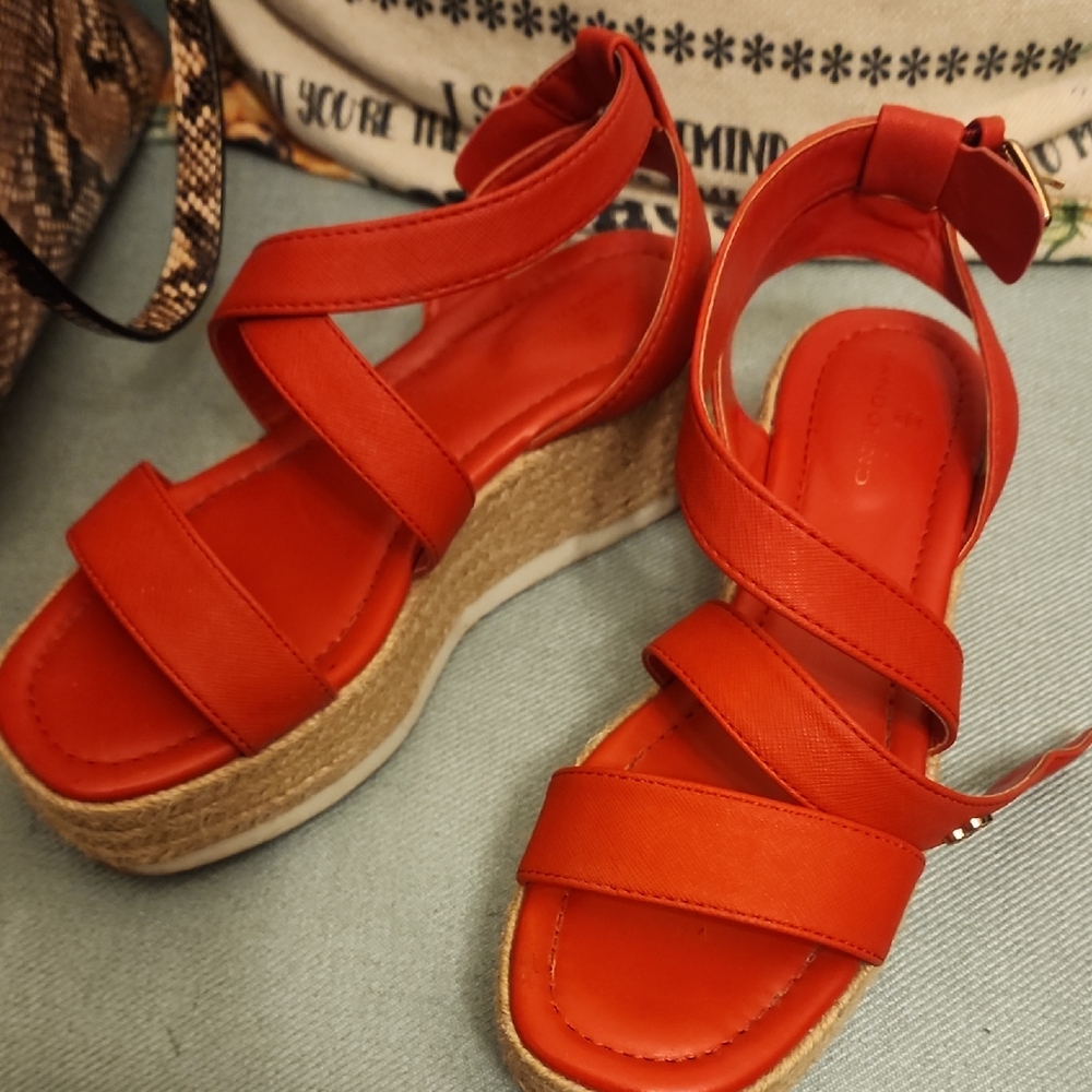Bandolino Red Espadrille Sandals